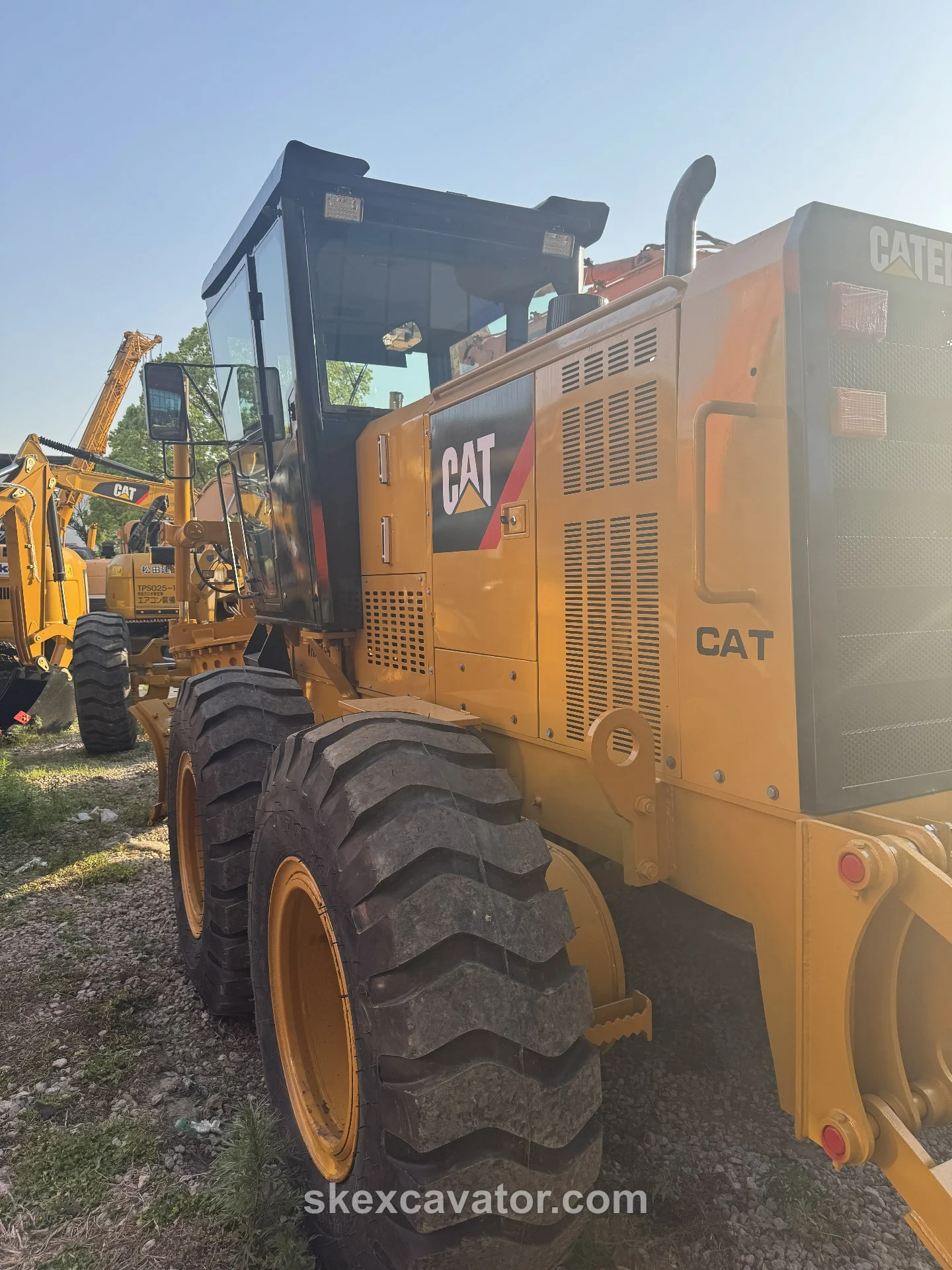Used CAT 140H Motor Grader for sale - photo 6