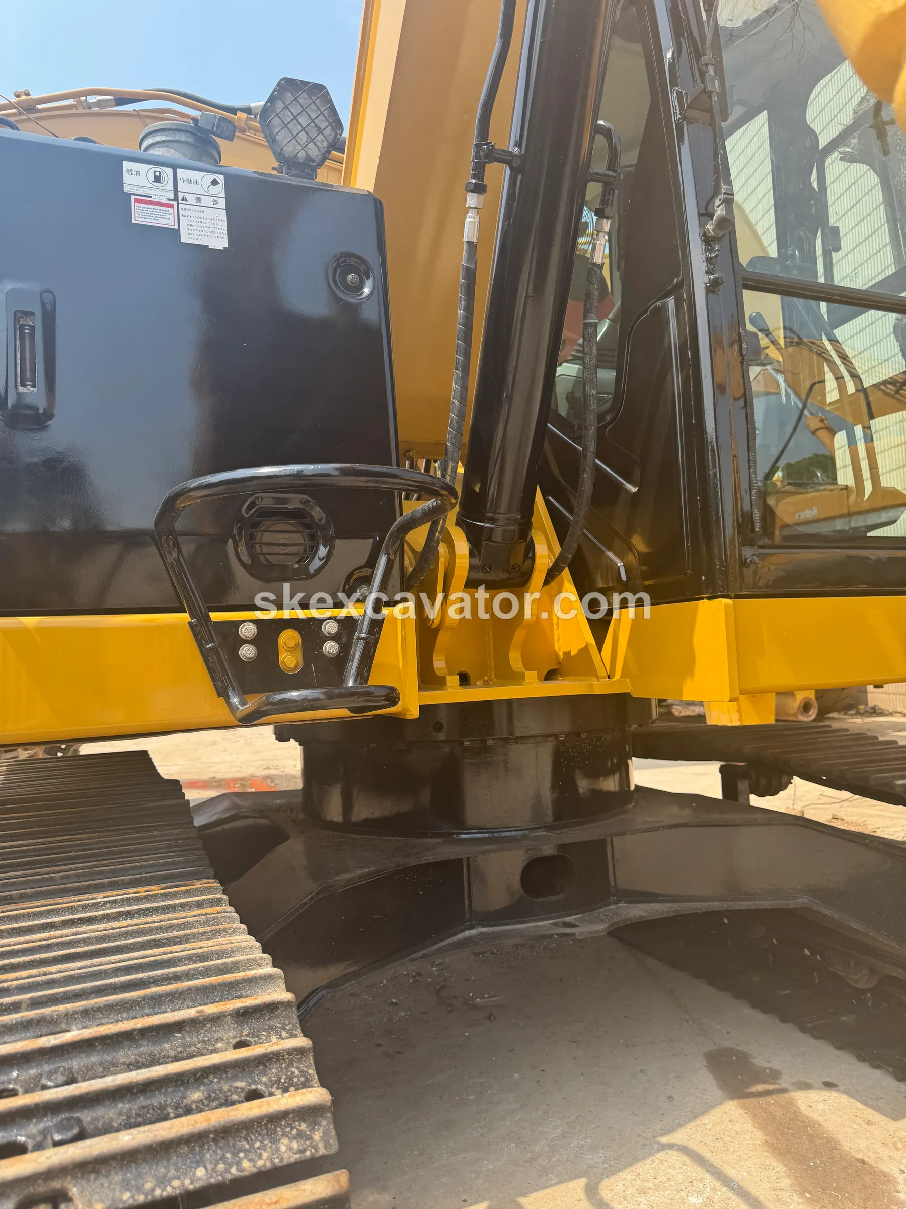 Used CAT 307.5 Mini Excavator for sale - photo 8