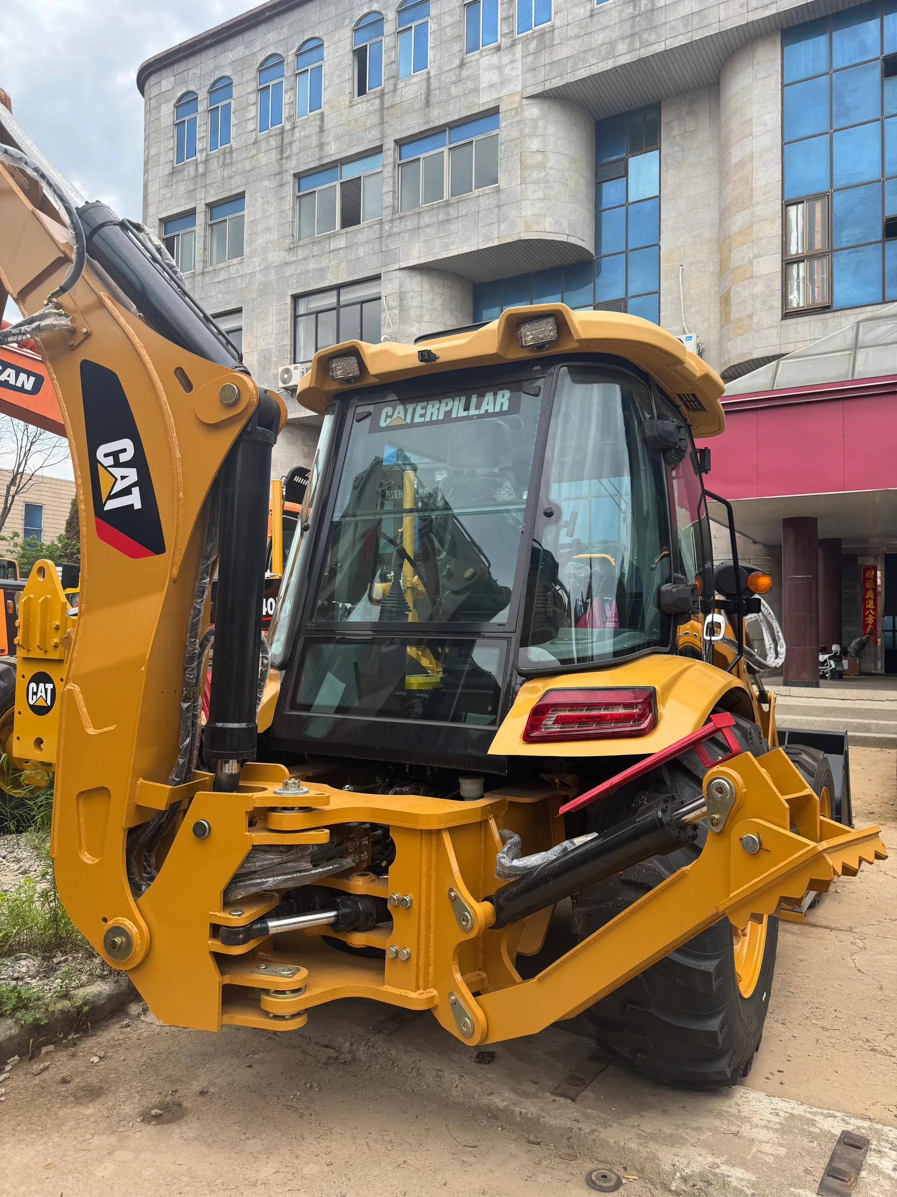 Used CAT 420F Backhoe Loader for sale - photo 5