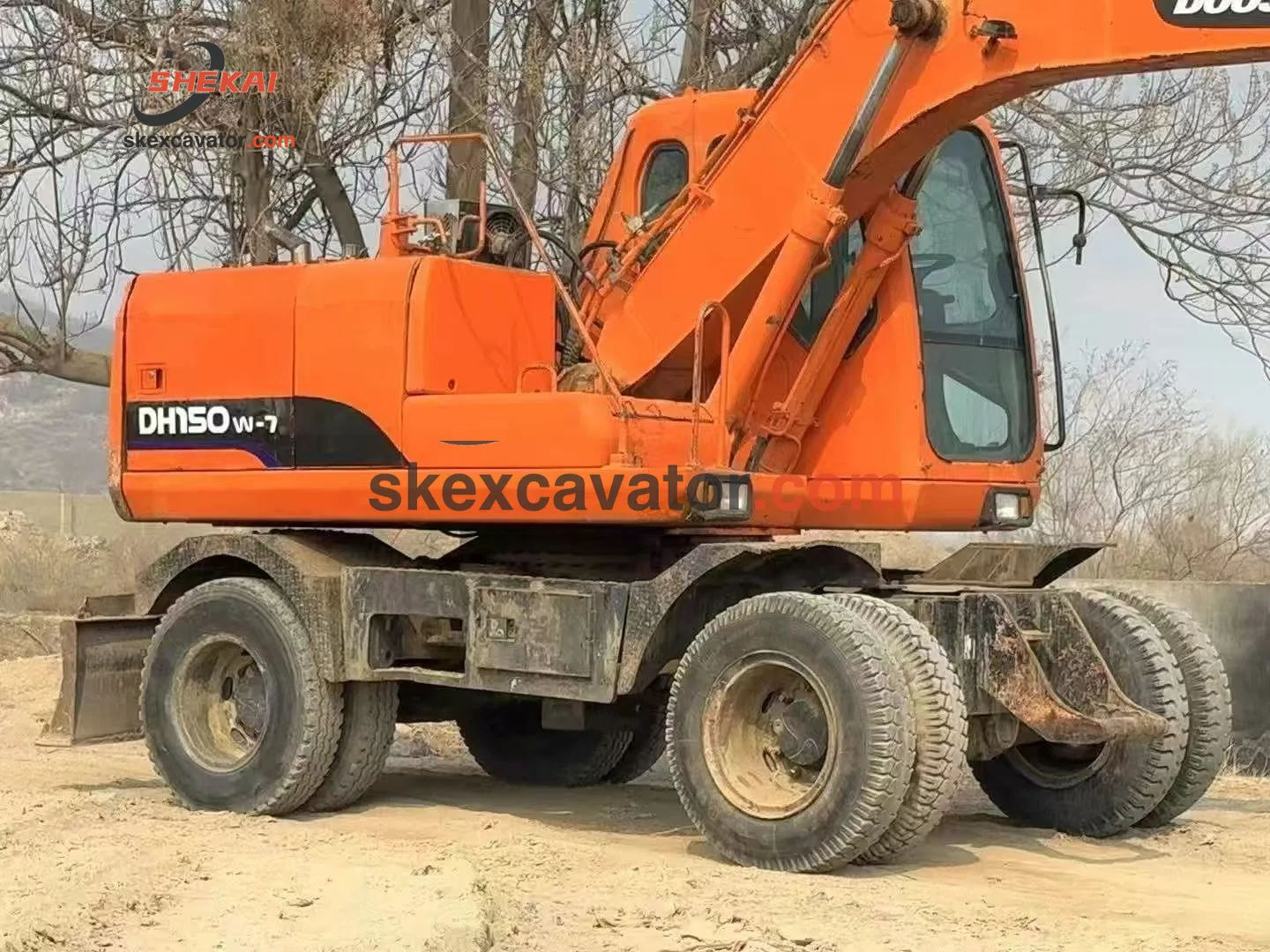 Used Doosan DH150-7 Crawler Excavator for sale - photo 2