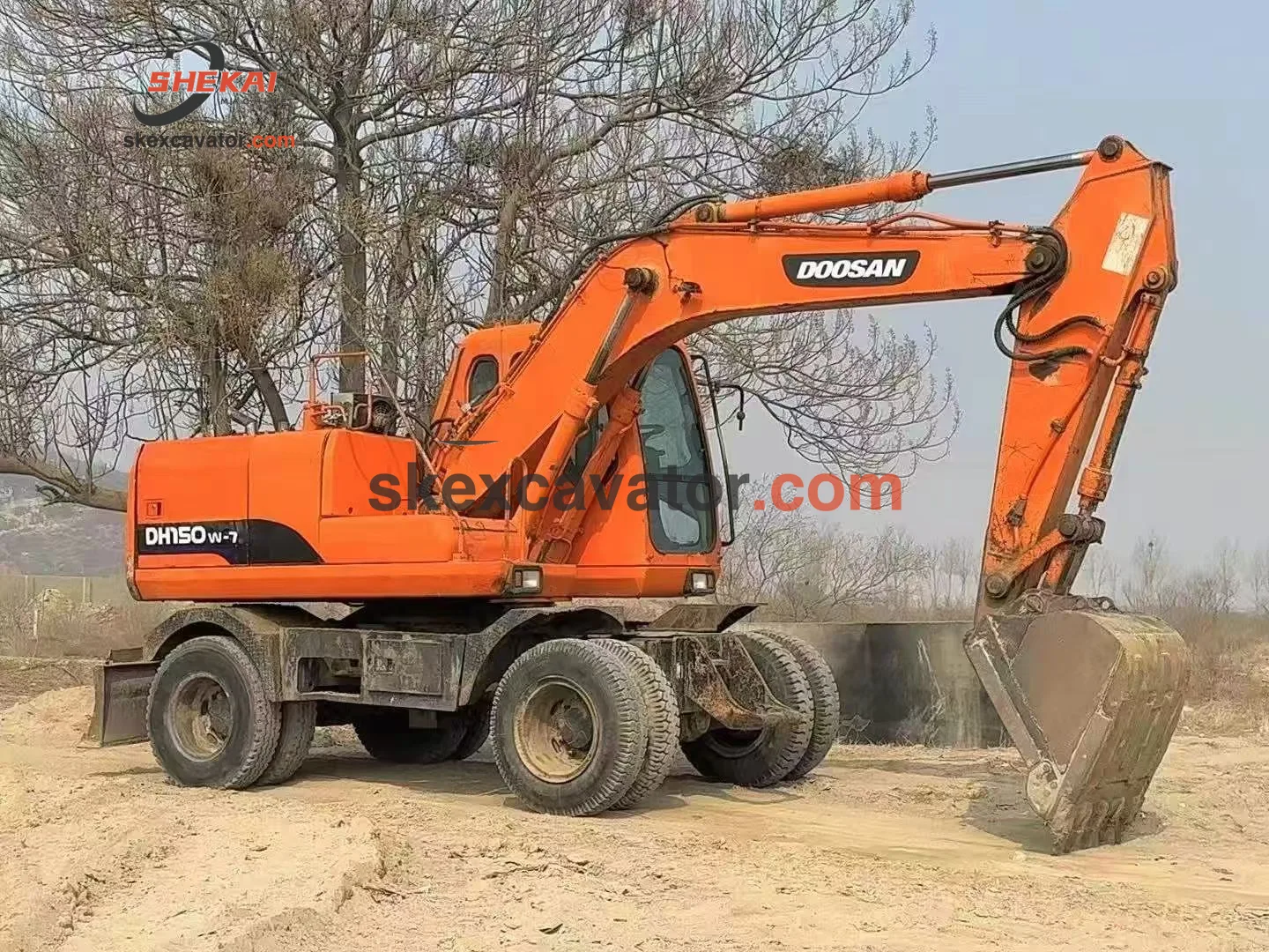 Used Doosan DH150-7 Crawler Excavator for sale - photo 5