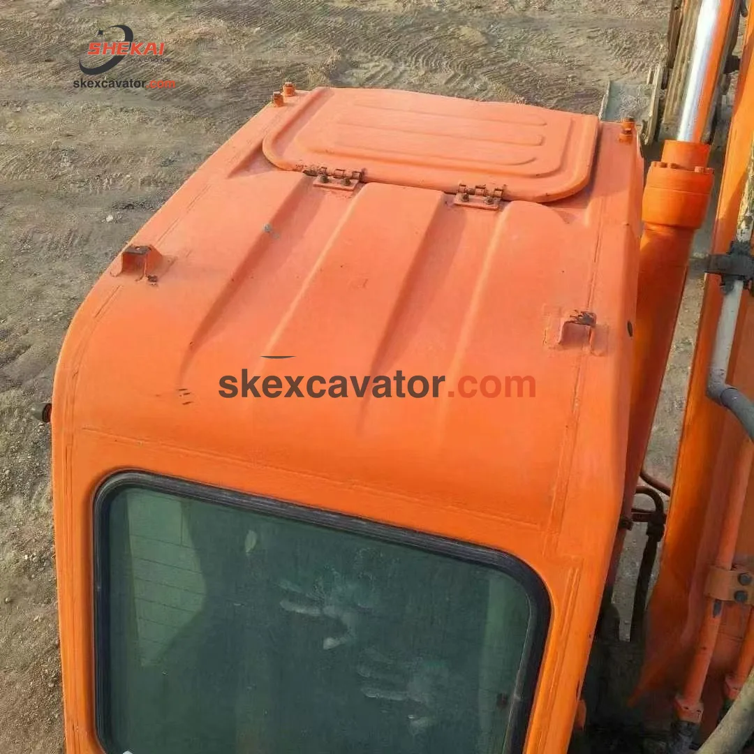 Used Doosan DH225 Crawler Excavator for sale - photo 2