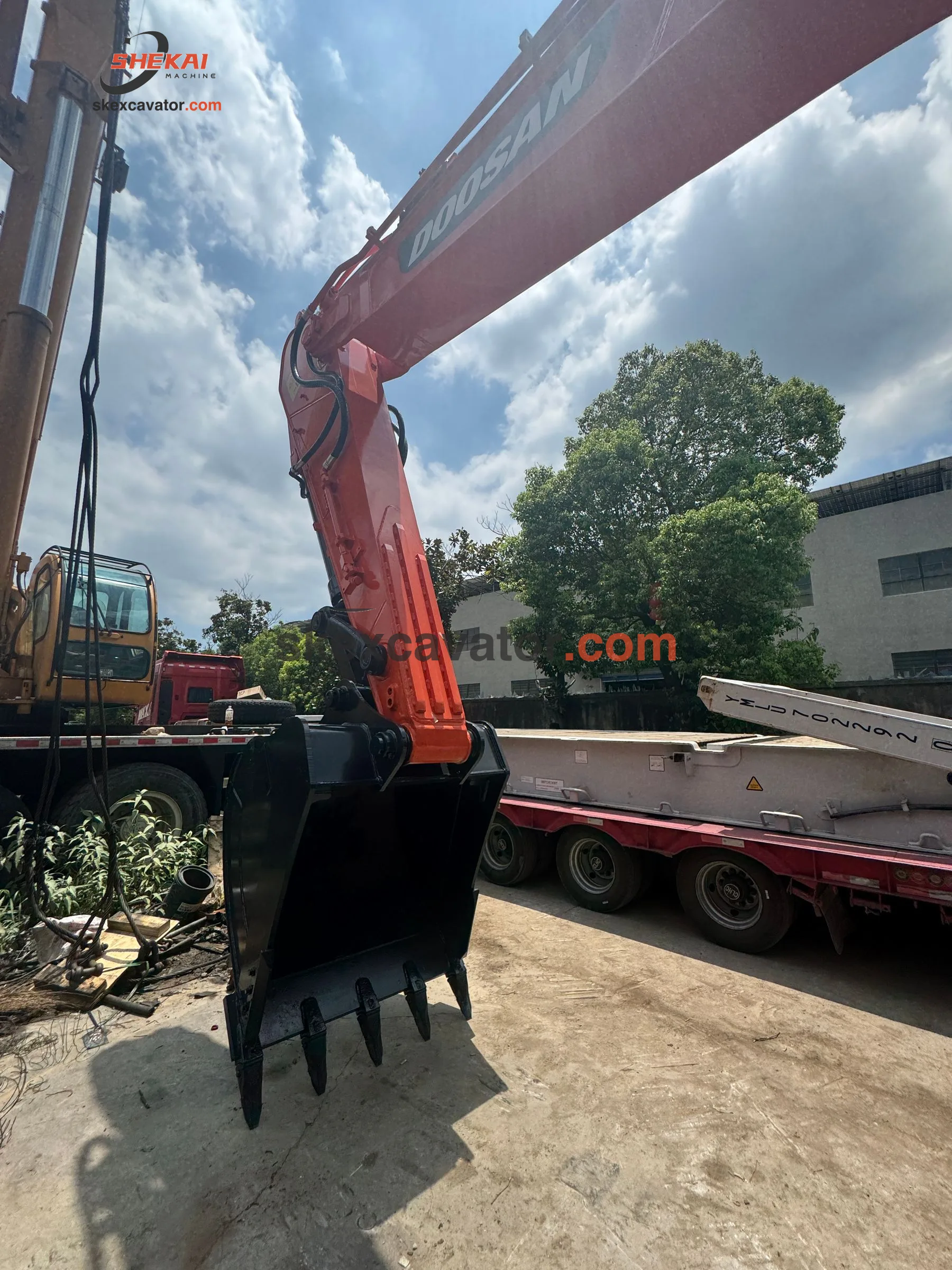 Used Doosan DX300LC-9C Crawler Excavator for sale - photo 14